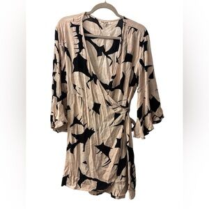 Billabong Beige and Black Midi Wrap Dress